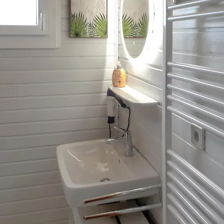 2 Bedroom Amazing In *