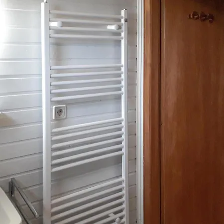 2 Bedroom Amazing In Flammersfeld