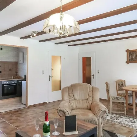 بيت للعطل 2 Bedroom Amazing In Flammersfeld
